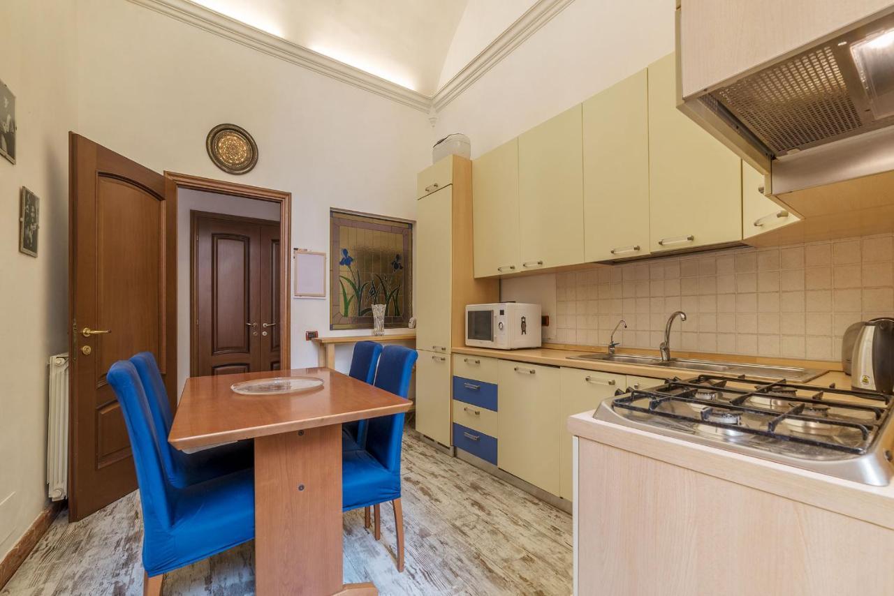 Piazza Vittorio Exclusive Lägenhet
